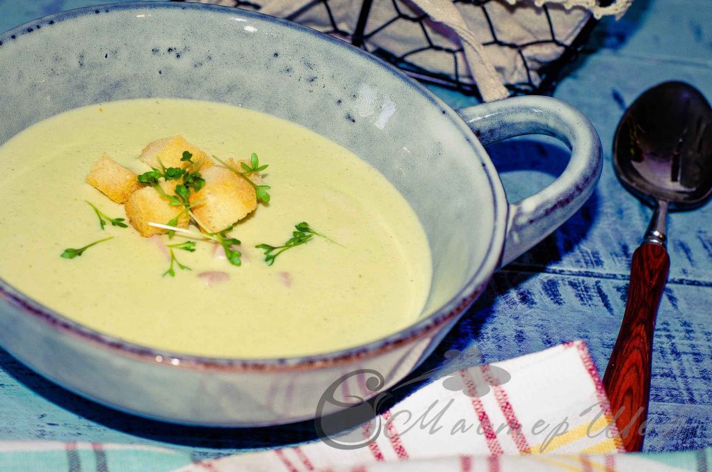 Сырный суп с брокколи и ветчиной - рецепт